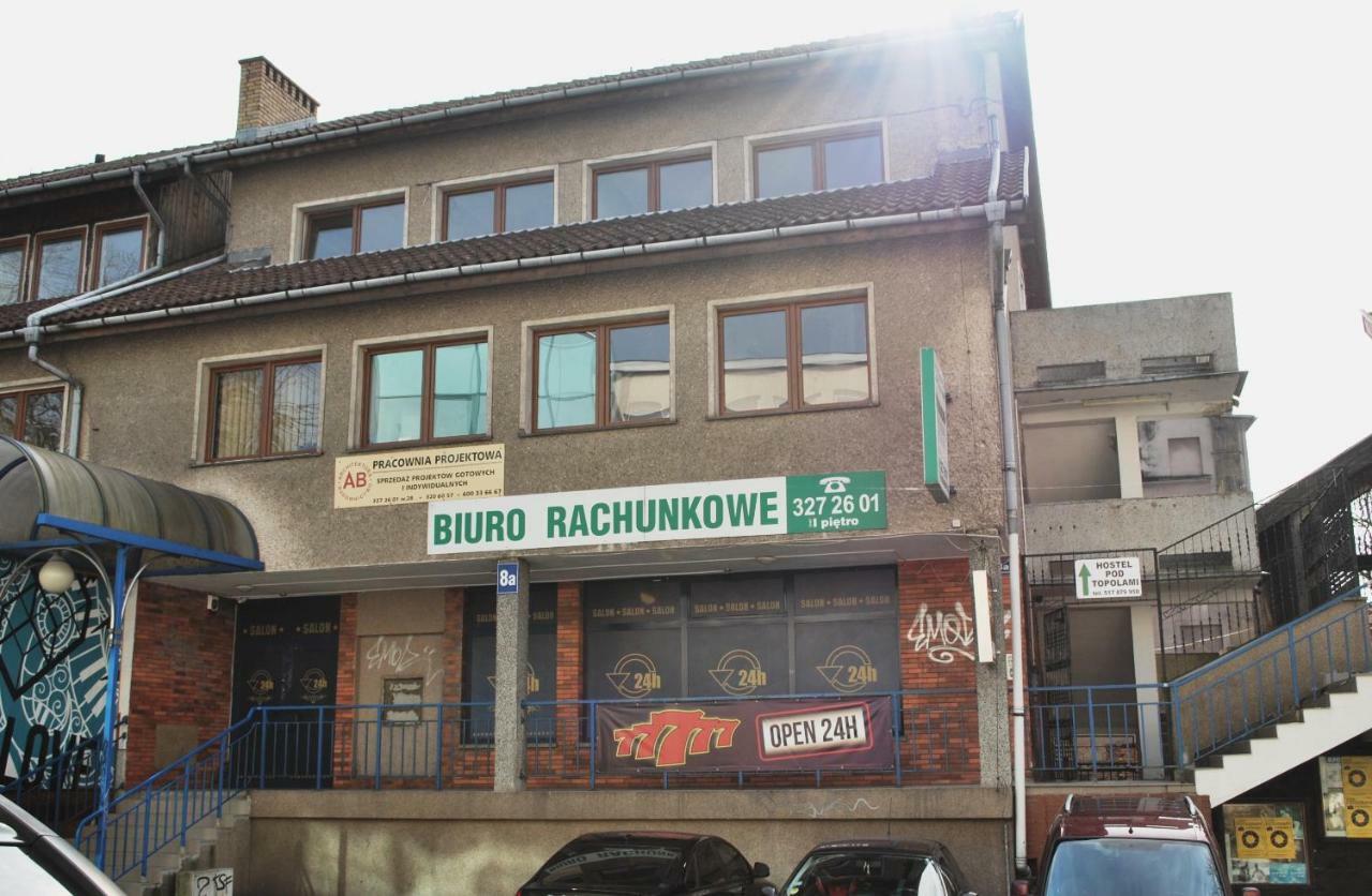 Hostel Pod Topolami Zielona Gora  Exterior photo